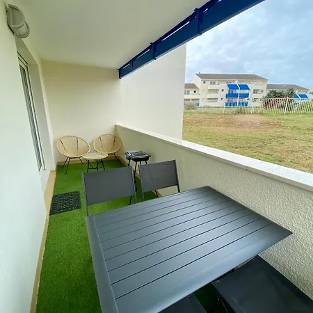 Au Bord De L'ocean Avec Piscine Apartment